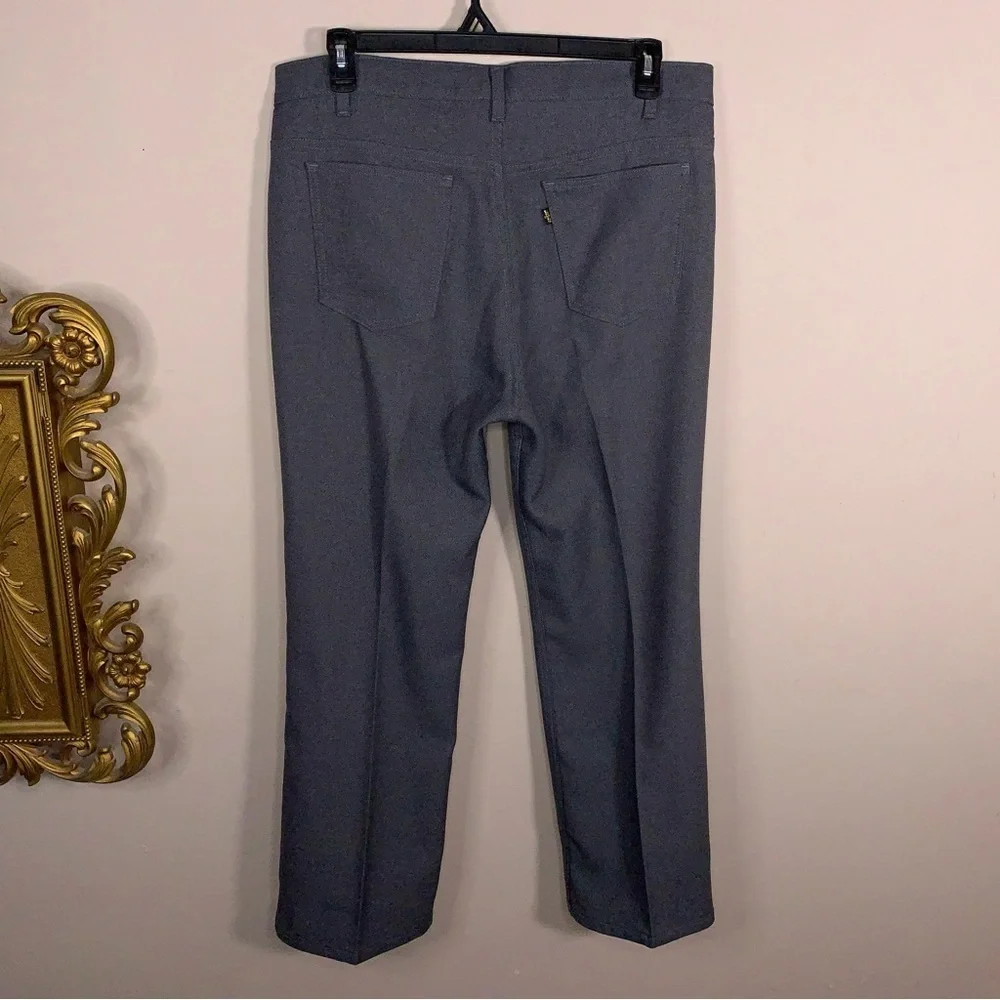 Vintage 36 Waist Levi’s Grey Pleated Trousers Mens Western Classic